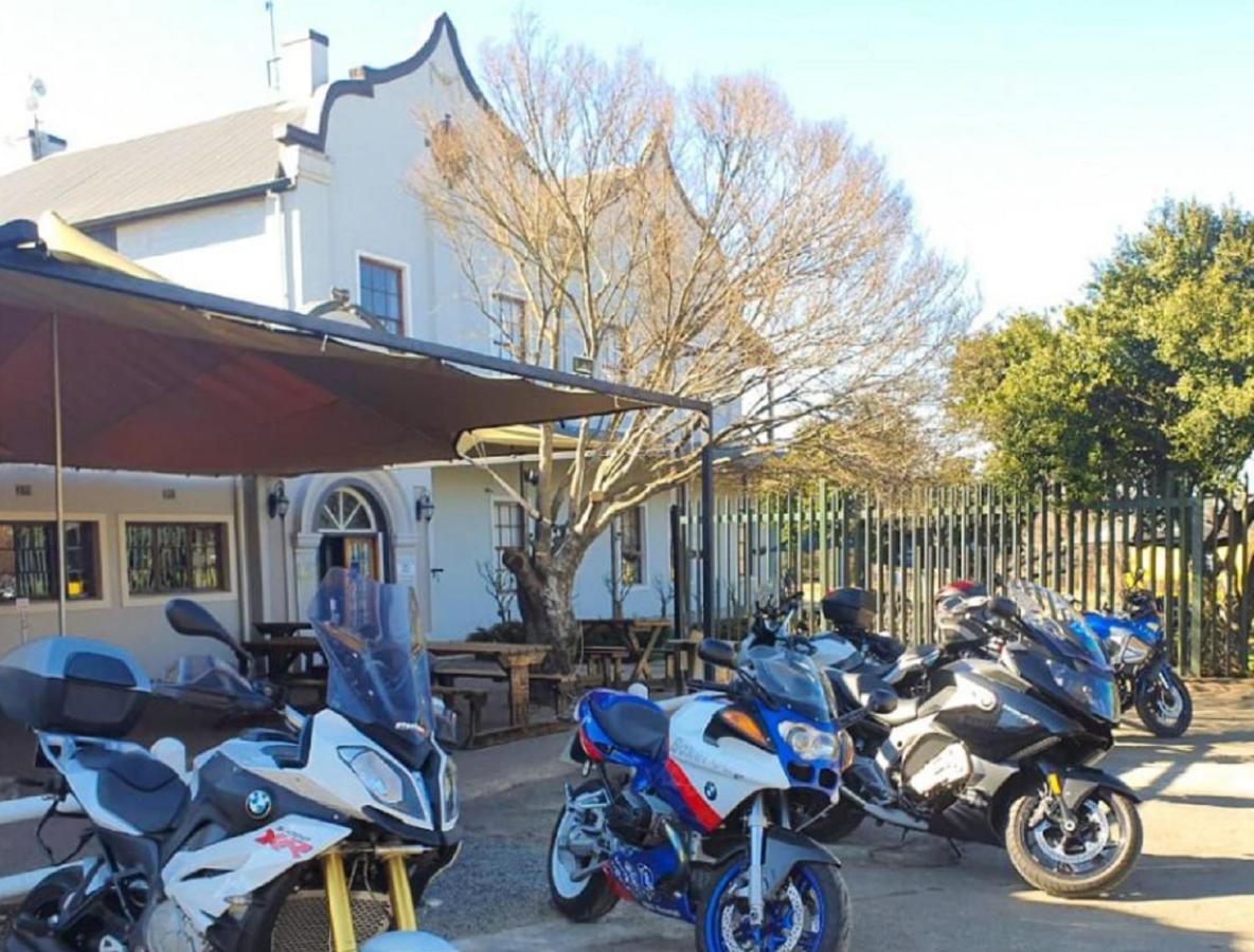 The Nottingham Road Hotel Bagian luar foto
