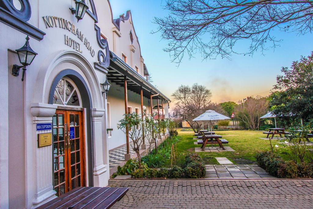 The Nottingham Road Hotel Bagian luar foto