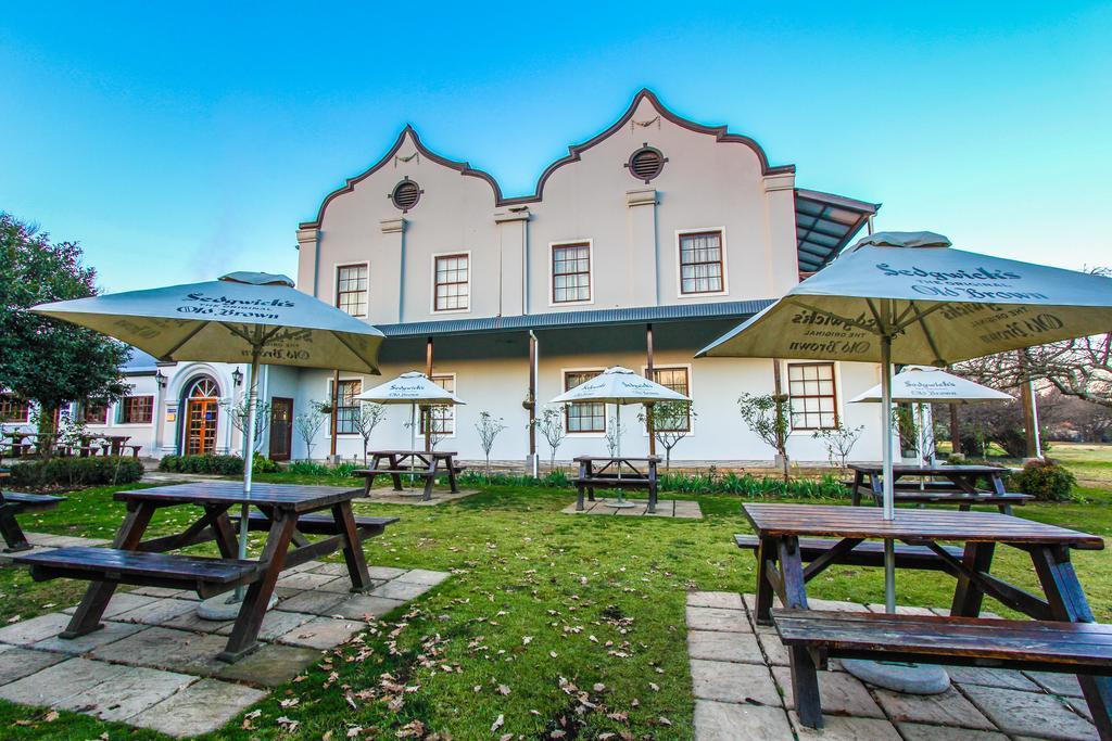 The Nottingham Road Hotel Bagian luar foto