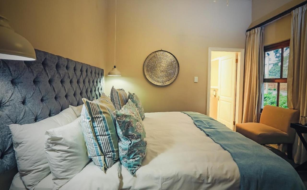 The Nottingham Road Hotel Bagian luar foto